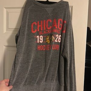 Men’s medium crew neck blackhawks hockey club sweater